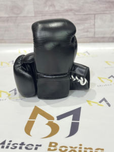 Guantes de Boxeo de Primera Calidad al por Mayor, Fabricados en Cuero Genuino Negro, Guantes de Entrenamiento y Sparring con Cordones - Product Image 1