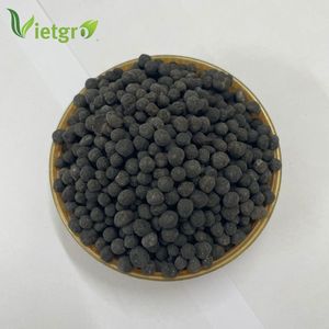 Engrais granulaire à libération lente Vietgro de haute qualité pour l'agriculture biologique NPK 12-3-5 avec 60% de OM - Product Image 1