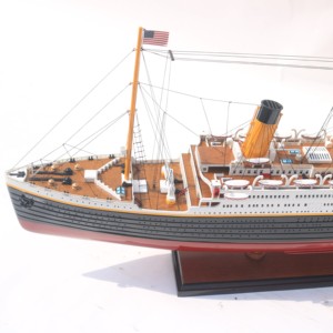 RMS TITANIC ÉDITION SPÉCIALE - Maquette en bois inspirée du navire de croisière américain - Product Image 3