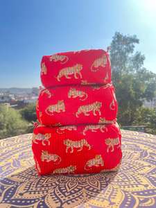 Juego de 3 Bolsas de Aseo Acolchadas de Algodón con Estampado de Tigre, Color Rojo, con Cremallera, Diseño de Bloques, Borlas, Estilo Indio, Multifunción, Venta al por Mayor - Product Image 3