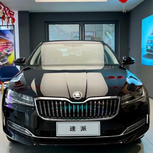 VW <span class=keywords><strong>Skoda</strong></span> <span class=keywords><strong>Superb</strong></span> Essence 2025 2026 <span class=keywords><strong>Skoda</strong></span> <span class=keywords><strong>Superb</strong></span> 1.4t 150CV 5 Portes 5 Places Berline Voiture Neuve Voiture Chinoise Pas Chère - Product Image 2