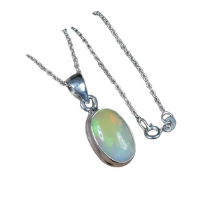 จี้เงินแท้925ทำด้วยมือพร้อมพลอยโอปอลไฟชุบทองของขวัญแต่งงานที่สมบูรณ์แบบสำหรับความรักประทับด้วยเครื่องประดับ925 - Product Image 1