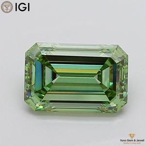 Diamante Cultivado en Laboratorio con Certificado IGI, Corte Esmeralda, Color Verde Intenso de 4.01 Quilates, Claridad VVS2, para Anillo de Obra Maestra - Product Image 1