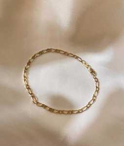 Pulsera de Cadena Figaro de Oro Sólido de 2.9mm, 14K/18K, Estilo Italiano Clásico, Acabado Pulido, para Mujer, Venta al Por Mayor - Product Image 1