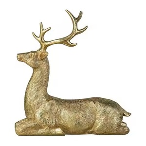Sculpture élégante de renne de Noël en métal, accent décoratif pour les intérieurs contemporains - Product Image 1