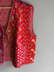 Chaleco Acolchado de Algodón con Estampado Floral Rojo para Mujer, Sin Mangas, Cuello en V, Bolsillos de Parche, Chaqueta Reversible, Estilo Primavera, REGALO PARA ELLA - Product Image 3