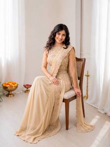 Lehenga Saree Indio de Georgette Estrellado Premium Beige con Blusa Bordada y Borde de Lentejuelas, Traje de Fiesta y Boda para Mujer - Product Image 3