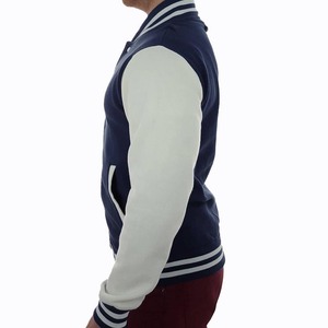 Chaqueta Varsity Unisex Gruesa de Lona Hecha a Medida con Capucha, Impermeable, con Parches, Estilo Urbano, para Invierno - Product Image 5