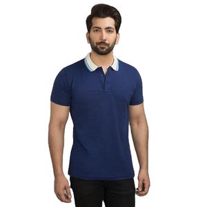 Polo de performance à manches courtes pour homme avec logo personnalisé, coupe ajustée, col contrasté, bleu marine, piqué de haute qualité, athlétique - Product Image 1