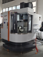 Centre d'usinage CNC 5 axes avec précision d'usinage simultanée sur 5 axes pour composants aérospatiaux et pièces en alliage de titane