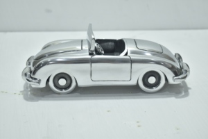 ของตกแต่งโต๊ะรูปรถสปีดสเตอร์คลาสสิกยุค 1950 ทำจากโลหะหรูหรา สไตล์วินเทจ เหมาะสำหรับสะสม ตกแต่งบ้าน สำนักงาน หรือโต๊ะทำงาน - Product Image 4