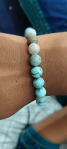 Pulsera de Larimar, pulsera de piedras preciosas redondas lisas de Larimar natural, pulsera difusora de piedras, pulsera elástica, regalo para hombres y mujeres - Product Image 5