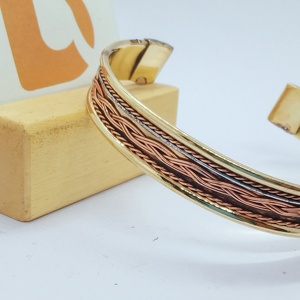 Gold Plated <b>Copper</b> Alloy Vintage Cuff Bracelet Unisex Fashion Jewelry for Party Daily Wear - Product Image 2