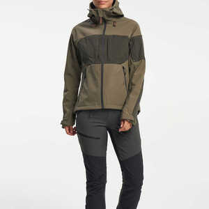 Chaqueta Softshell Personalizada con Logotipo para Invierno, para Hombre y Mujer, Impermeable, Cortavientos, Transpirable, Ecológica, de Secado Rápido, con Capucha, OEM - Product Image 4