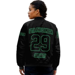 Chaqueta Universitaria Personalizada Iota Phi Lambda para Mujer, Chaqueta Bomber Negra con Letras Griegas, Escudo, Número y Año - Product Image 2