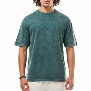 Camiseta con lavado ácido a la moda para hombre, colores descoloridos únicos, tela de algodón cómoda, atuendo informal moderno. - Product Image 1