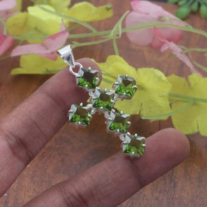 Wholesale Natural <b>Peridot</b> 925 Sterling Silver Cross Pendant Handmade Faceted Gemstone Religious Cross Pendant <b>Jewelry</b> For Women - Product Image 2