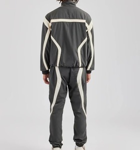 Ensemble survêtement coupe-vent streetwear oversize en nylon léger uni pour l'été, veste et pantalon unisexe, logo personnalisé - Product Image 2