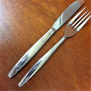 Stainless steel silver Plated with Embossed <b>flower</b> handle design modern look cutlery Set for restaurant wedding home hotel - Product Image 4