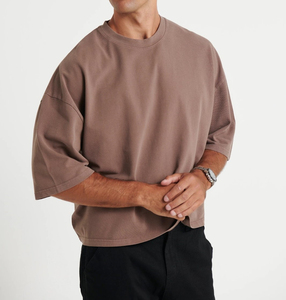 Custom 220gsm High Quality Oversized Heavyweight Anti-shrink O-Neck Short Sleeve <b>Polyester</b> Knitted Silk Screen Men's <b>T</b>-<b>Shirts</b> - Product Image 1