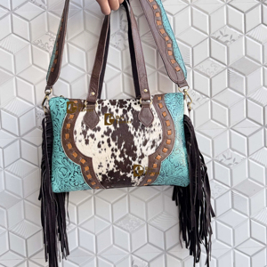 กระเป๋าถือหนังวัวแท้สไตล์ตะวันตก  งานแกะสลักหนัง  กระเป๋าสะพายข้างแบบมีพู่  กระเป๋าถือทันสมัย  กระเป๋าหนังสำหรับผู้หญิง  ใช้งานได้หลากหลาย - Product Image 1