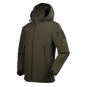 Veste de chasse tactique imperméable à capuche en softshell de haute qualité, best-seller pour hommes, personnalisable pour l'hiver - Product Image 4