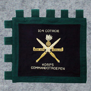 Bandera Decorativa Bordada en Tela Personalizada para Desfiles, Bandas, Eventos y Exhibiciones - Product Image 1