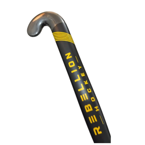 Palo de Hockey sobre Césped Elite, Diseño de Material Compuesto de Carbono para Control de Potencia, Entrenamiento y Actividades de Rendimiento en Partidos - Product Image 1