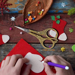 Surgical Grade Fancy Embroidery <b>Scissors</b> 3.5 Inch Gold Coated Handle Small <b>Sewing</b> <b>Scissors</b> With Pouch - Product Image 6