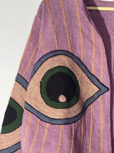 เสื้อแจ็คเก็ต Evil Eye Suzani – เสื้อโค้ทผ้า TNT ทำมือ – เสื้อแจ็คเก็ตปักลายโบโฮแบบเปิดด้านหน้าลายตา - Product Image 2
