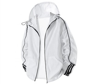 Veste matelassée à capuche unisexe, imperméable, respirante, coupe-vent, fermeture éclair, style décontracté, coupe régulière, coque en polyester - Product Image 2