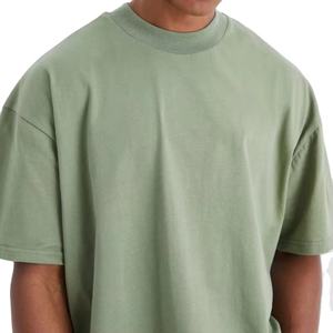 Wholesale Men's <b>Oversize</b> <b>T</b> <b>Shirt</b> Plus Size <b>Plain</b> Customized Logo High Quality <b>T</b>-<b>Shirt</b> For Men 2026 - Product Image 2