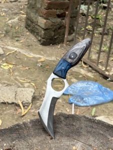 Couteau Karambit artisanal en acier D2, lame courbée de qualité industrielle, manche en bois Pakka, camping - Product Image 4