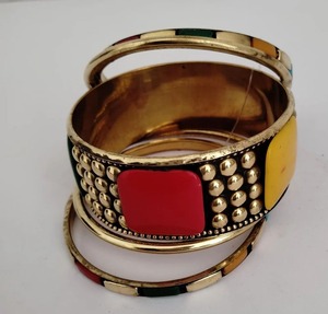 Ensemble de bracelets en alliage plaqué or avec design géométrique bicolore, bracelets ethniques pour femmes, bijoux tendance - Product Image 4
