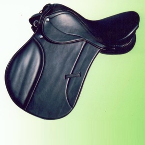 Hot Selling English Jumping Saddle Set Synthetic Leather Horse Saddle Western Style Manufactured in India - Product Image 3