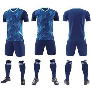 Maillots de football de sublimation haute qualité en tissu mesh respirant, designs personnalisés, kits de football unisexes légers à manches courtes - Product Image 6