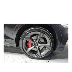 Genesis GV70 3.5T 2024 Gasolina 2WD con 11,203 km, Volante a la Izquierda, Caja de Cambios Automática, Asientos de Cuero, Cámara Trasera - Product Image 5