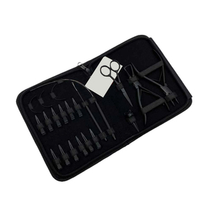 Nouvel arrivage : Kit professionnel d'outils pour extensions capillaires et perlage, comprenant pince à nouer, aiguille, pochette en cuir et outils de maquillage, haute qualité - Product Image 1