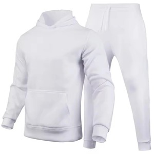 Chándal Deportivo para Hombre con Logotipo Personalizado, Diseñado para Comodidad Activa y Estilo Moderno, con Tela Suave y Ajuste Flexible - Product Image 1