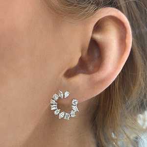 Boucles d'oreilles créoles Huggies en or massif 14K, serties de diamants de laboratoire multicolores, 1,56 ct, 12,7 mm, géométriques, de luxe, classiques, pour usage quotidien, avec fermoir poussoir - Product Image 5