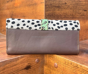 Cartera de tres pliegues de cuero en relieve con estampado de animales para mujer, Cartera de cuero genuino para tarjetas de crédito, bolso de mano de piel de vaca personalizado - Product Image 5