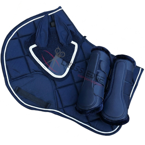 Elegante y Ligero Conjunto de Equipo de Equitación: Set de Sillín con Botas de Protección Anatómica para las Patas y Gorro Transpirable de Ganchillo - Product Image 1