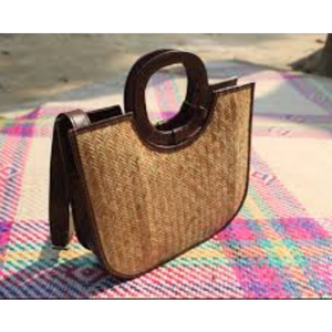 Sac à main pour femme Shetal Pati de qualité supérieure, tissé à la main en fibre de Murta, léger, durable, écologique, sac fourre-tout en jacinthe d'eau naturelle - Product Image 3