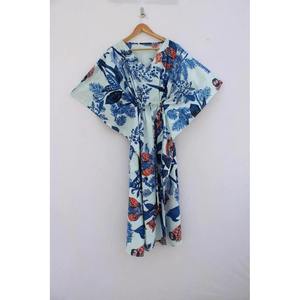 Vestido Kaftan de Algodón Estampado Jaipuri Hecho a Mano con Cuello Alto y Estampado Floral Corto, Top para Dormir, Cubre Traje de Baño para Playa, Tallas Grandes - Product Image 5