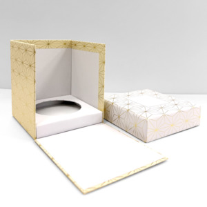 Caja de Regalo Cuadrada para Bebidas de Papel de Arte Premium, Estructura Especial con Solapa Abatible, Estampado en Lámina Dorada, Diseño Multicapa, Personalizable - Product Image 4