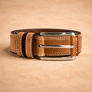 Cinturón de Cuero Genuino de Primera Calidad para Hombre, Hecho con Cuero Vacuno de Primera Calidad para un Rendimiento y Estilo Duraderos - Product Image 1