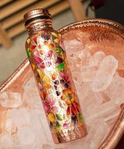 AURUM Hydration Kupfer-Wasserflasche Moderne Luxuriöse Tragbare Auslaufsichere Umweltfreundliche Isolierte Trinkflasche für den Außenbereich - Product Image 4
