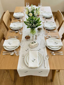 Wholesale Customized White Linen Table <b>Runners</b> Embroidered Lily of the Valley Hemstitch <b>Runner</b> <b>Washable</b> Durable Home Events - Product Image 3