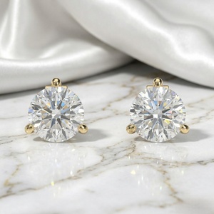 Boucles d'oreilles clous en diamant rond taille brillant 3.00CTW, style classique à 3 griffes, diamant de laboratoire VVS2, bijoux en or blanc et or rose - Product Image 1