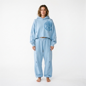 Chándal de forro polar con cremallera y logotipo personalizado para mujer, estilo cropped y oversized - Product Image 4